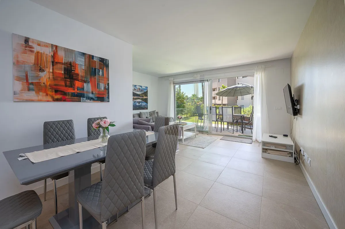 dd6a37e0-aefe-42a8-8a98-200771d26191