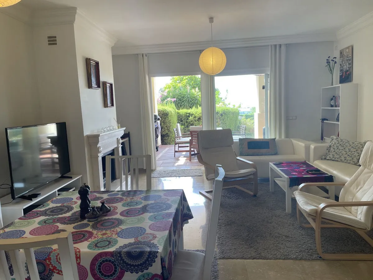 28400654-61a6-46e8-9afc-75b07ab323ad