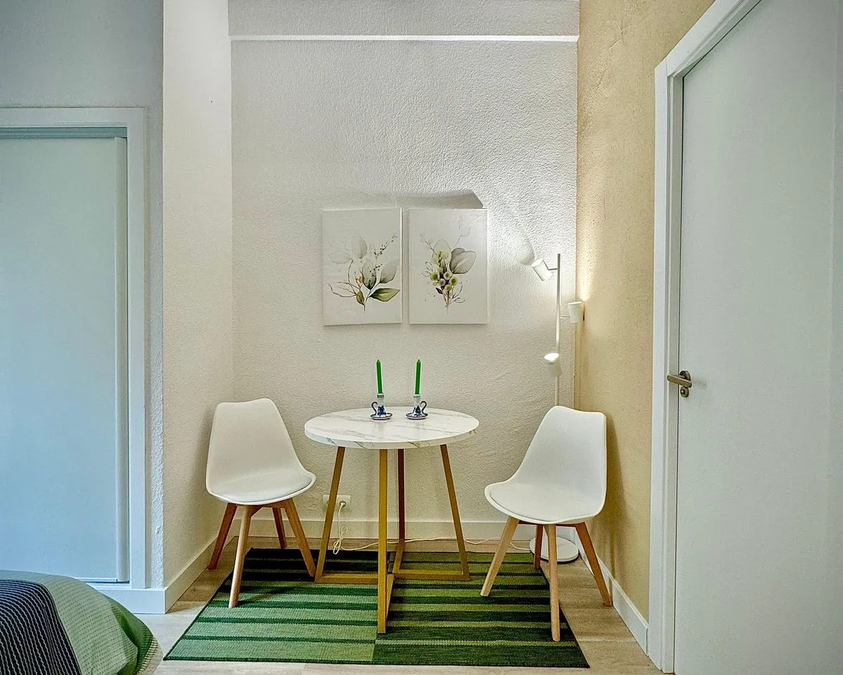 b6dad464-83e5-4b6b-9537-424dd7d1fdb4