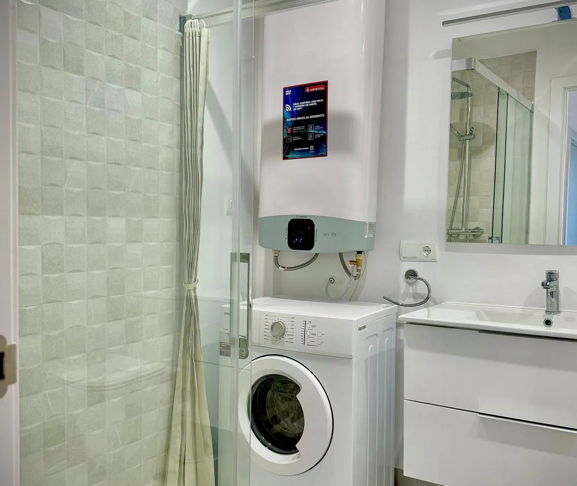 ffdeb589-a48d-438c-8578-4cb28c5762d0