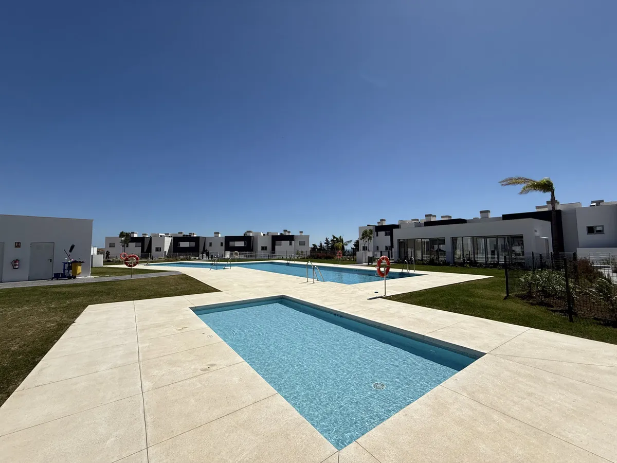 2bcebf4b-8b31-4ac9-ac15-0e8cdbe4c0ce