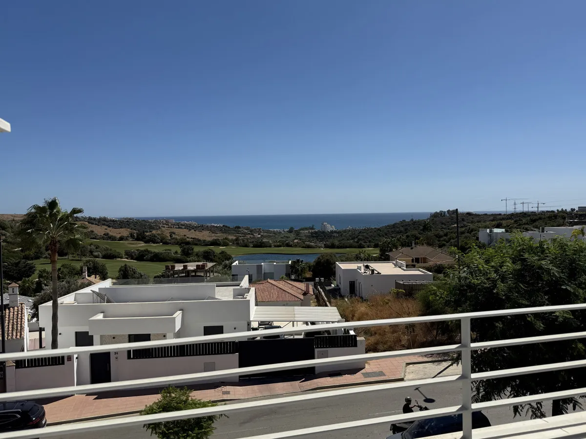 34cc6c7d-aa3c-42aa-9b54-6fae83920bd4