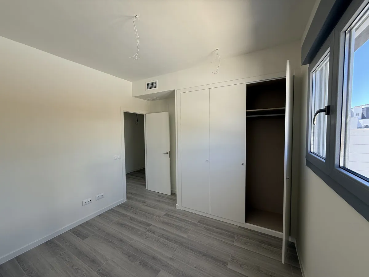 5f69bc5c-05ef-4d71-870f-e3fa34367922