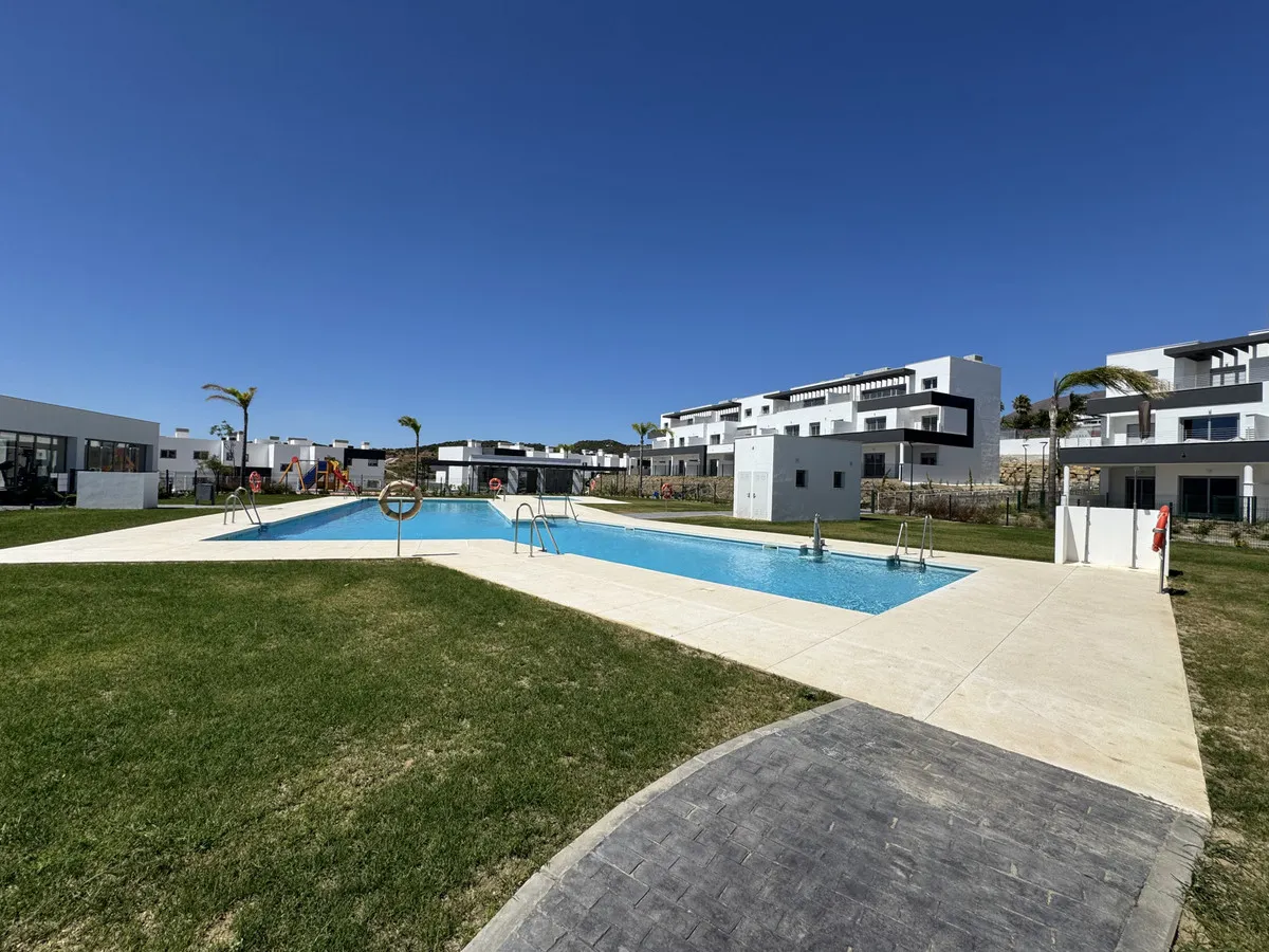 86176a95-4e5a-4ad1-8e83-8d628ef9c1b7