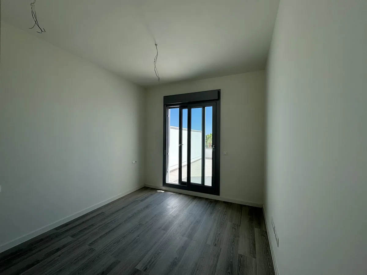 8e02d55f-1025-412f-b092-32df02800166