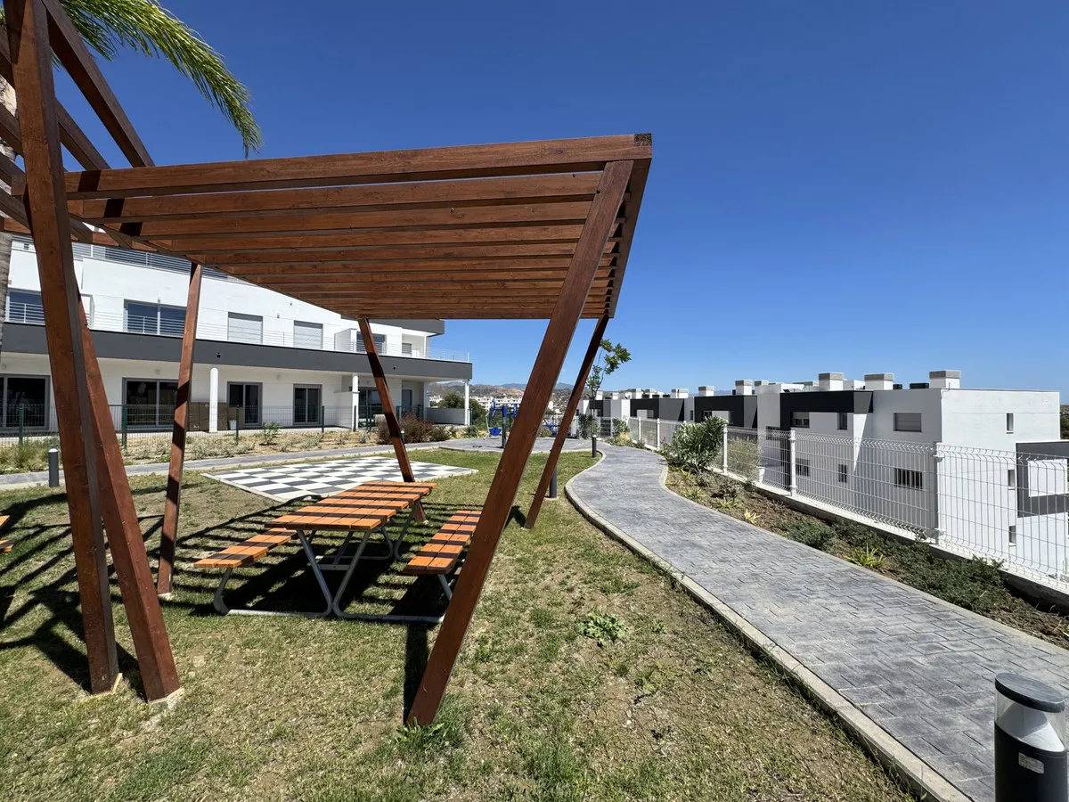 daae684f-d00f-4353-8eb2-973103c67b15