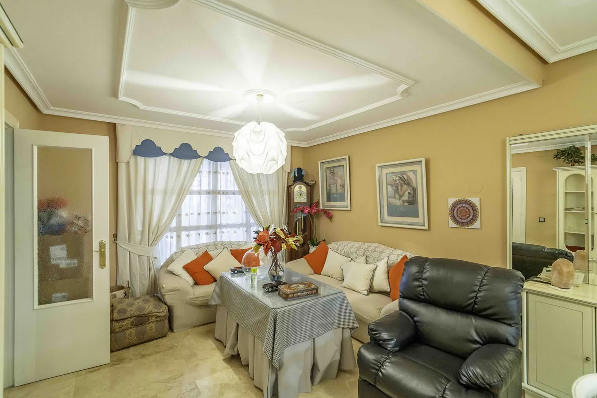 6852eaae-b4c2-4784-a201-1659d15352ef