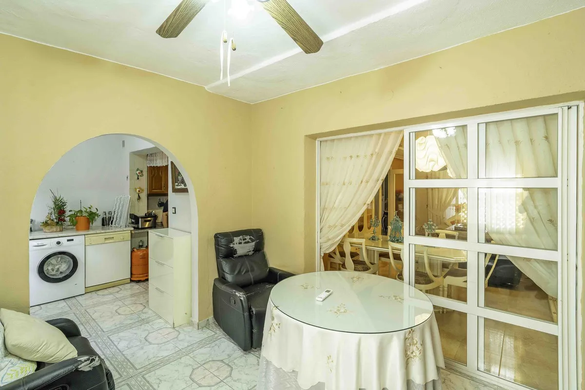 c43f1030-3432-4fdd-8438-4a23dc05ab72