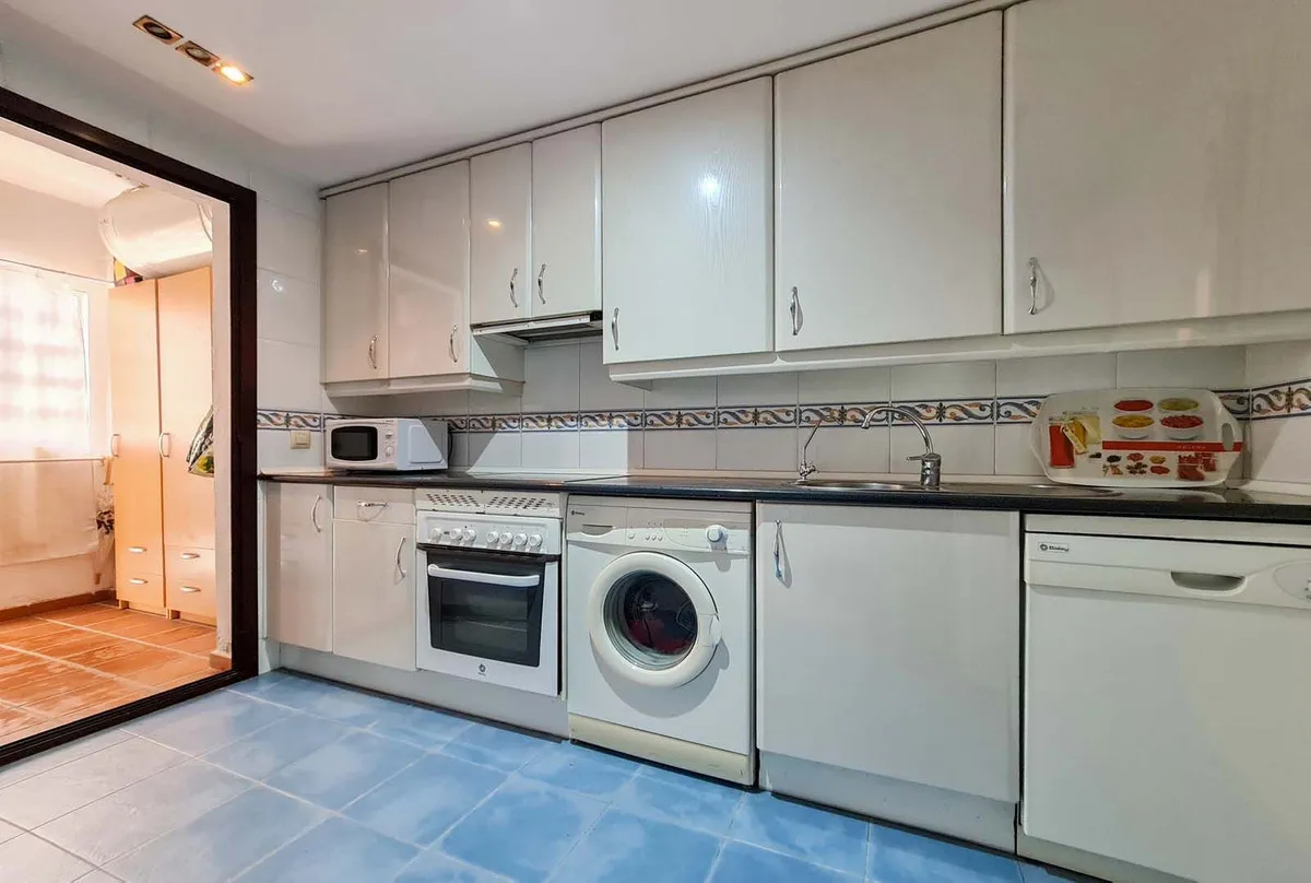 6f4f097a-bf23-4fcf-ab04-260abf32d4e3