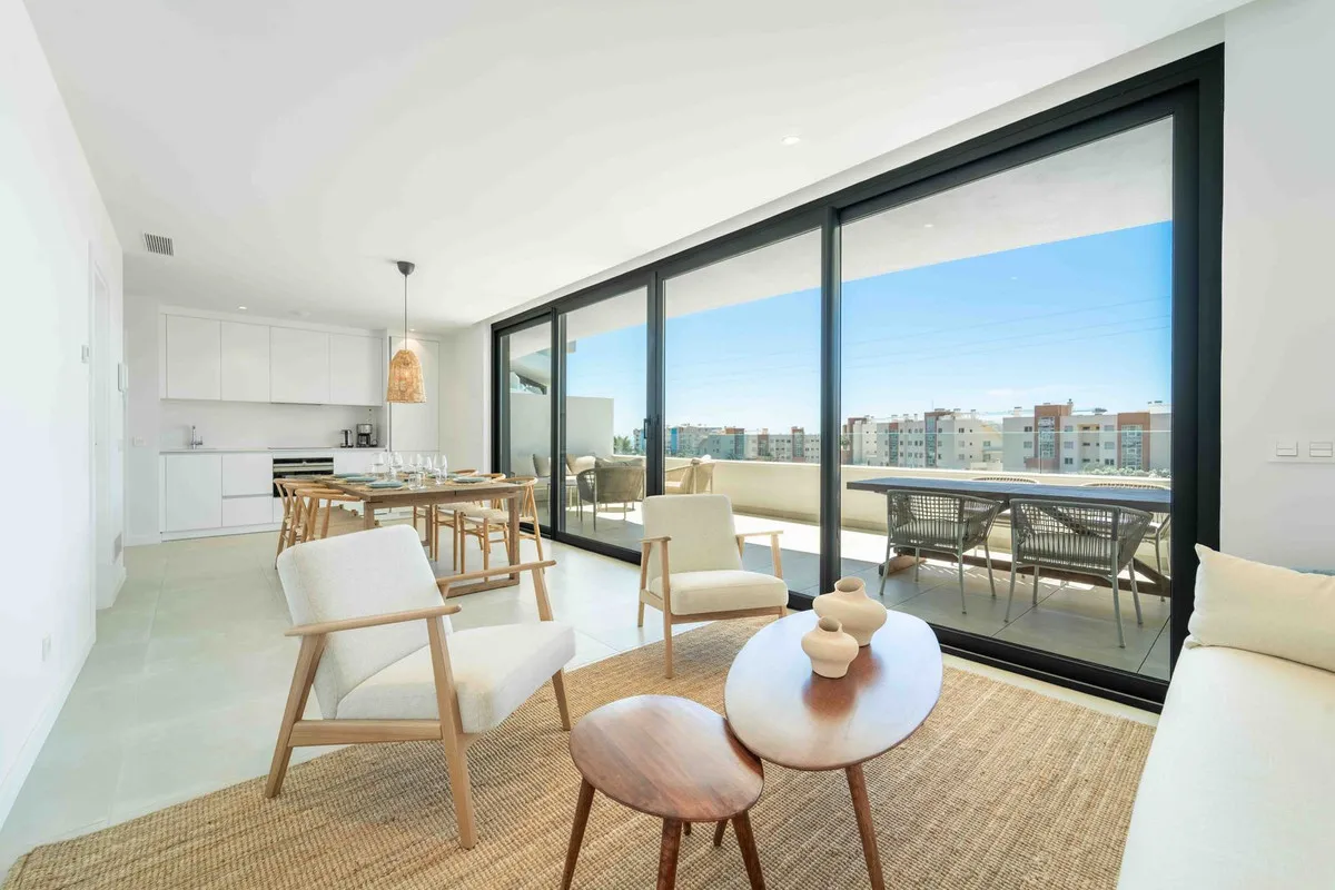 c95441dd-3453-459d-b7eb-395afbf1342a