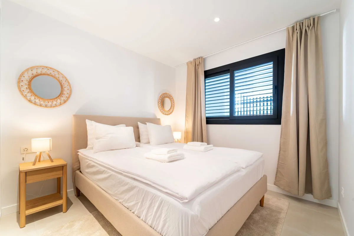 feb4c07d-f779-4f7d-9a9f-4e803f43243c