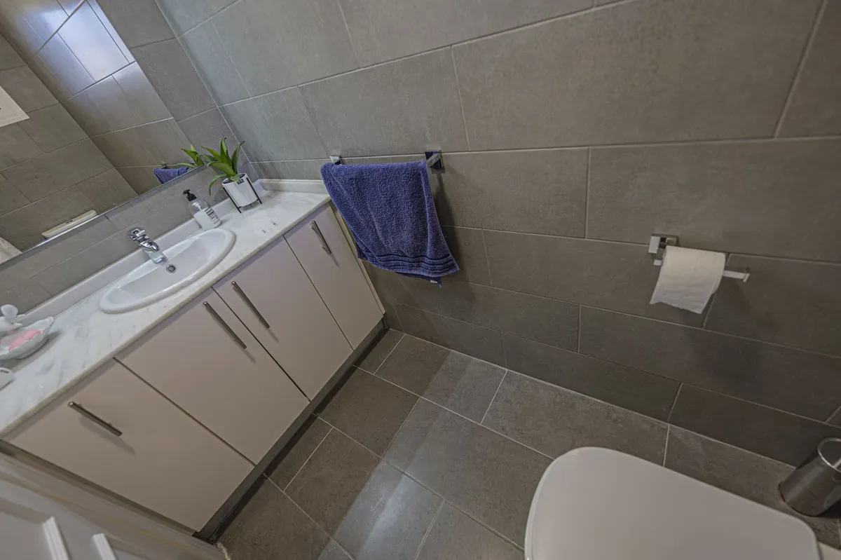 da9c69c1-982e-44b2-b394-0351ed2972dc