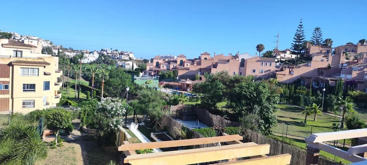 0f98f2e9-cf81-4fe9-b934-53be19ec5ce3