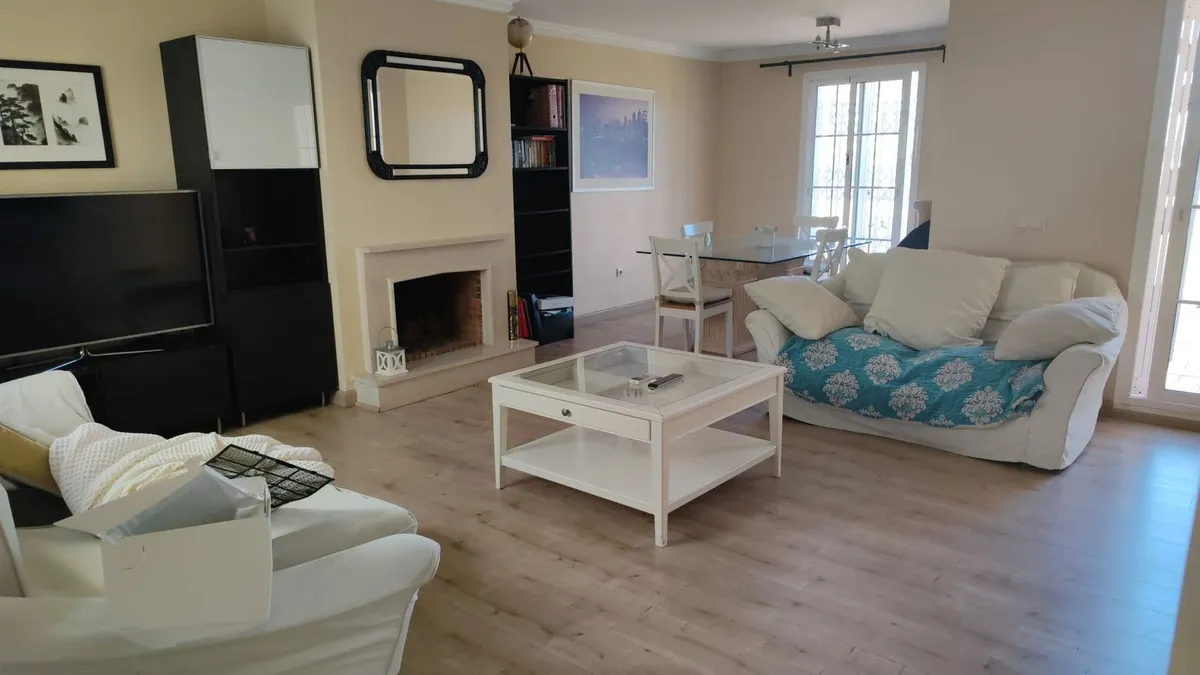 b6d75cab-1876-48ef-897e-8a96dfd74ee0