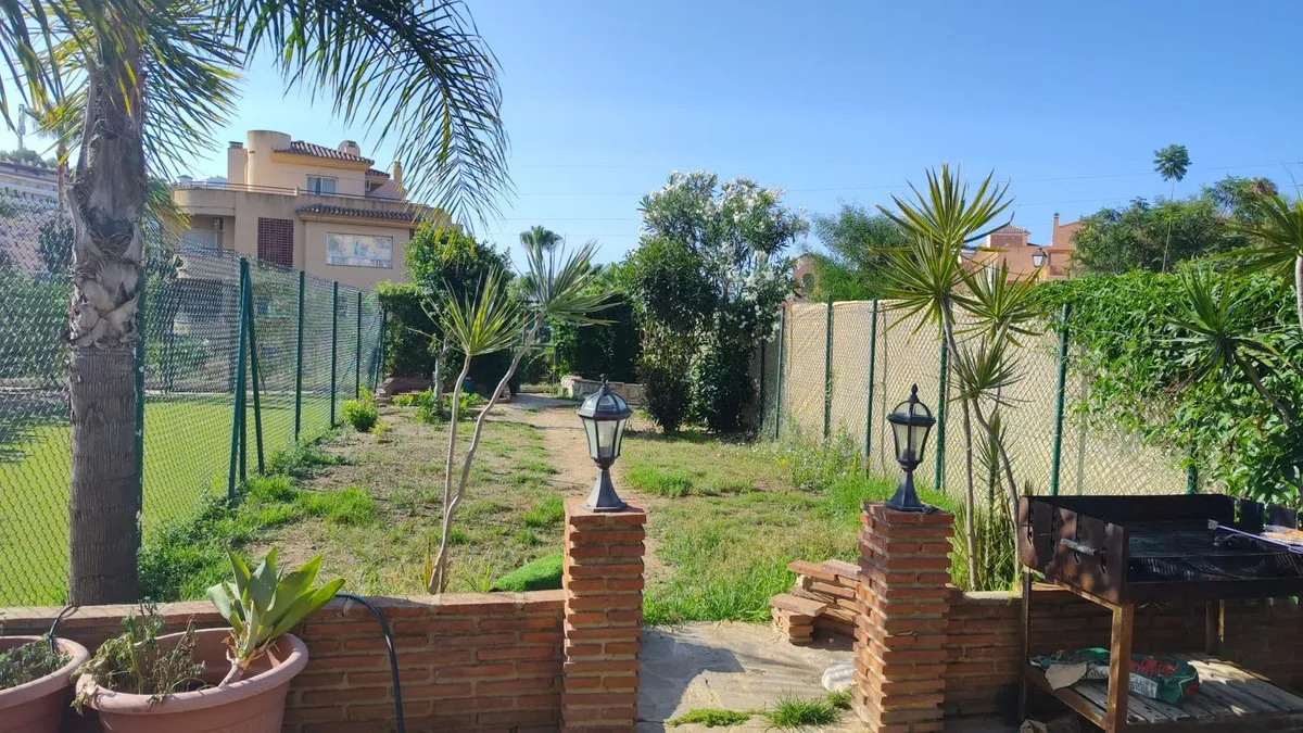 e185b6f4-0ee6-4b4e-a0f7-04d611b9542b