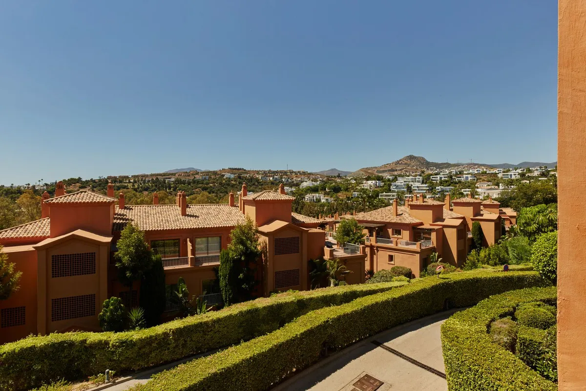 498f1761-88d4-4be3-adc7-622d60437559