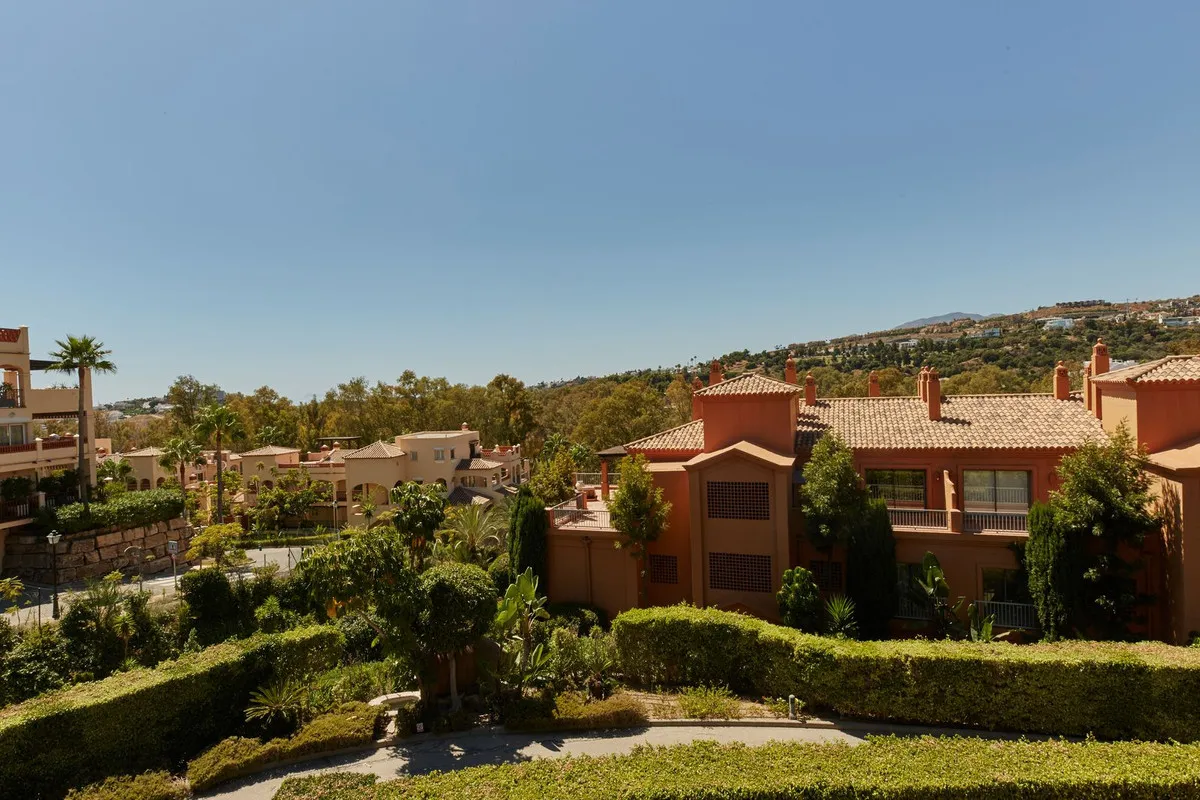 549ea05a-9347-4e7d-aafc-6d9bd6100c1e