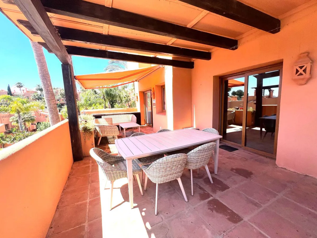 396b8dac-265b-4550-8f10-476f40de2905