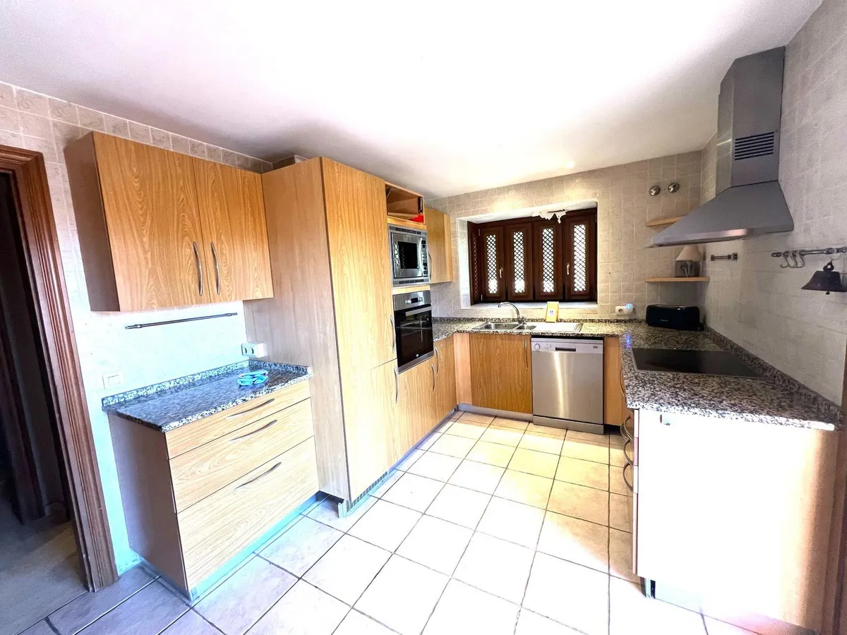 e537d015-fc1f-4237-877d-a3c4a2a70c54