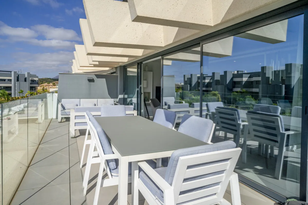 f46535bf-7043-40ea-83a1-d88eab1a01c7