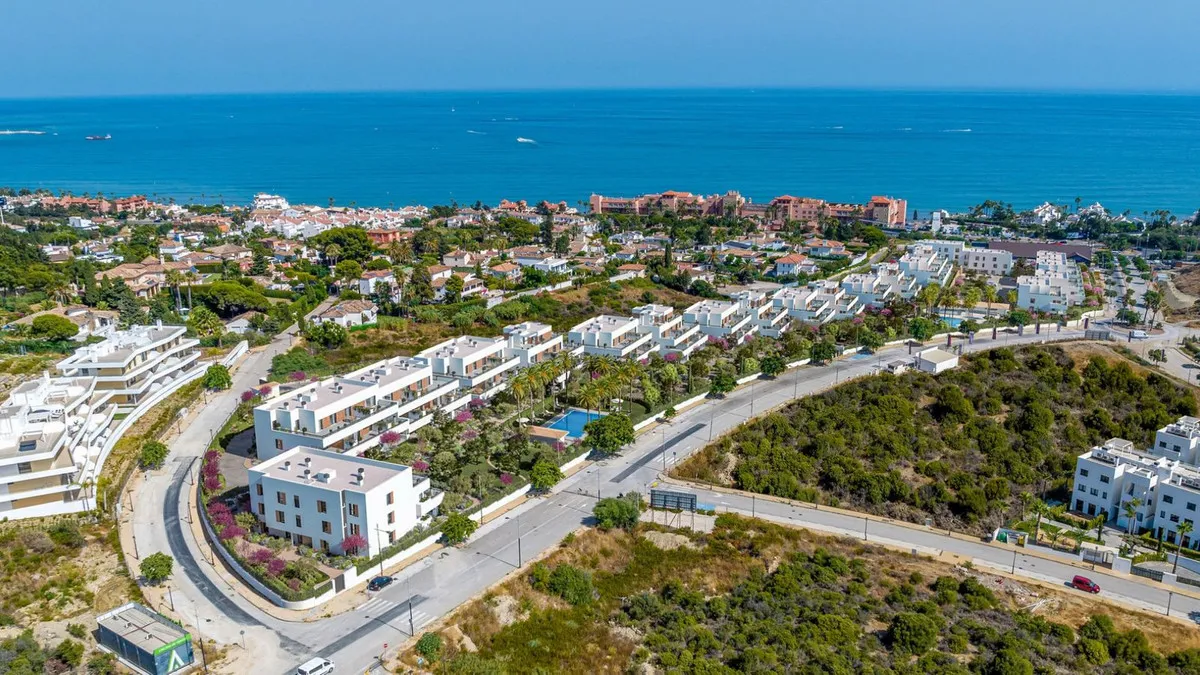 a26e0aea-d4cc-44a6-b431-f2e985dabccc