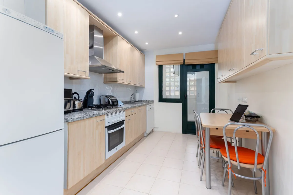 8d7ea479-9b0e-47b0-be38-f753d2779deb