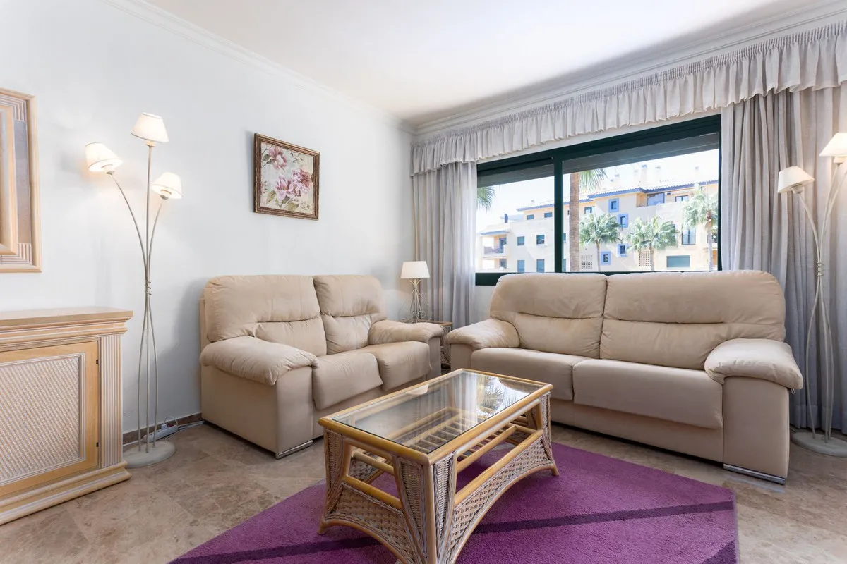 b0497d7e-bfa1-49f4-bc8c-0e6dfc14ebe0