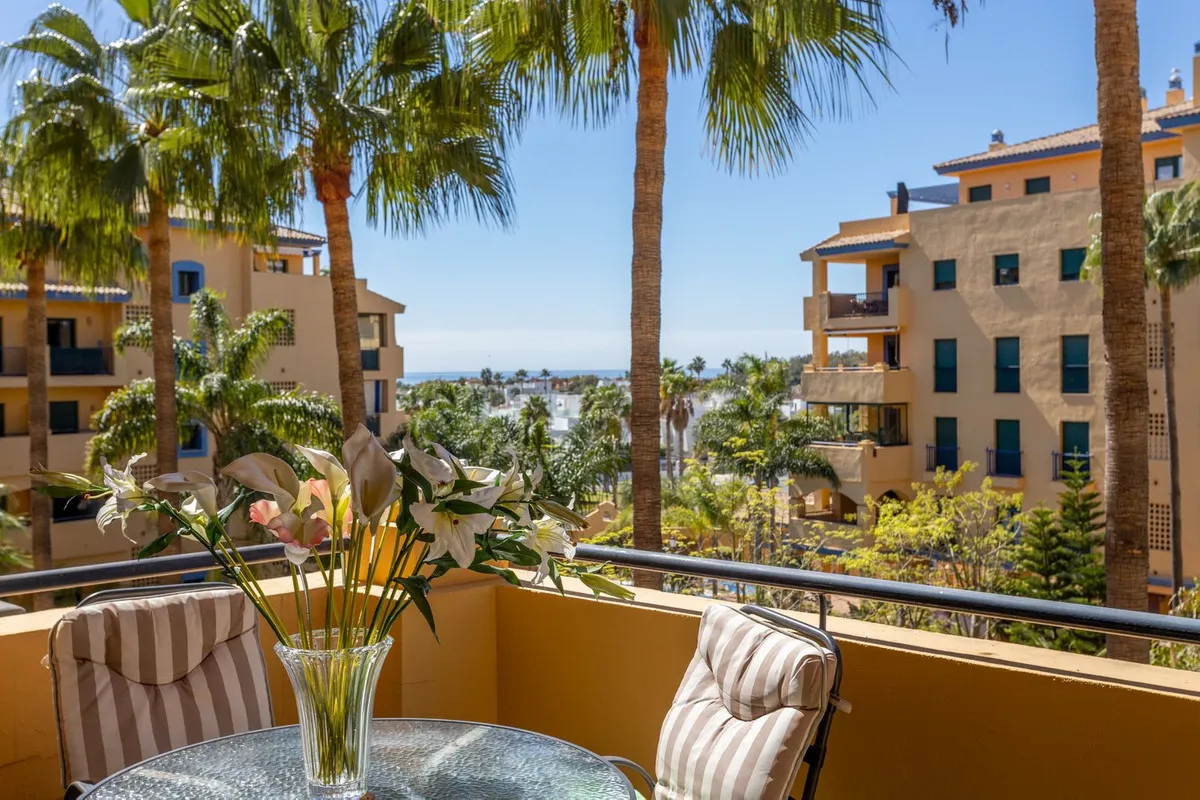 e9b1c419-68b2-4ad8-979a-6ae29b9cf52f