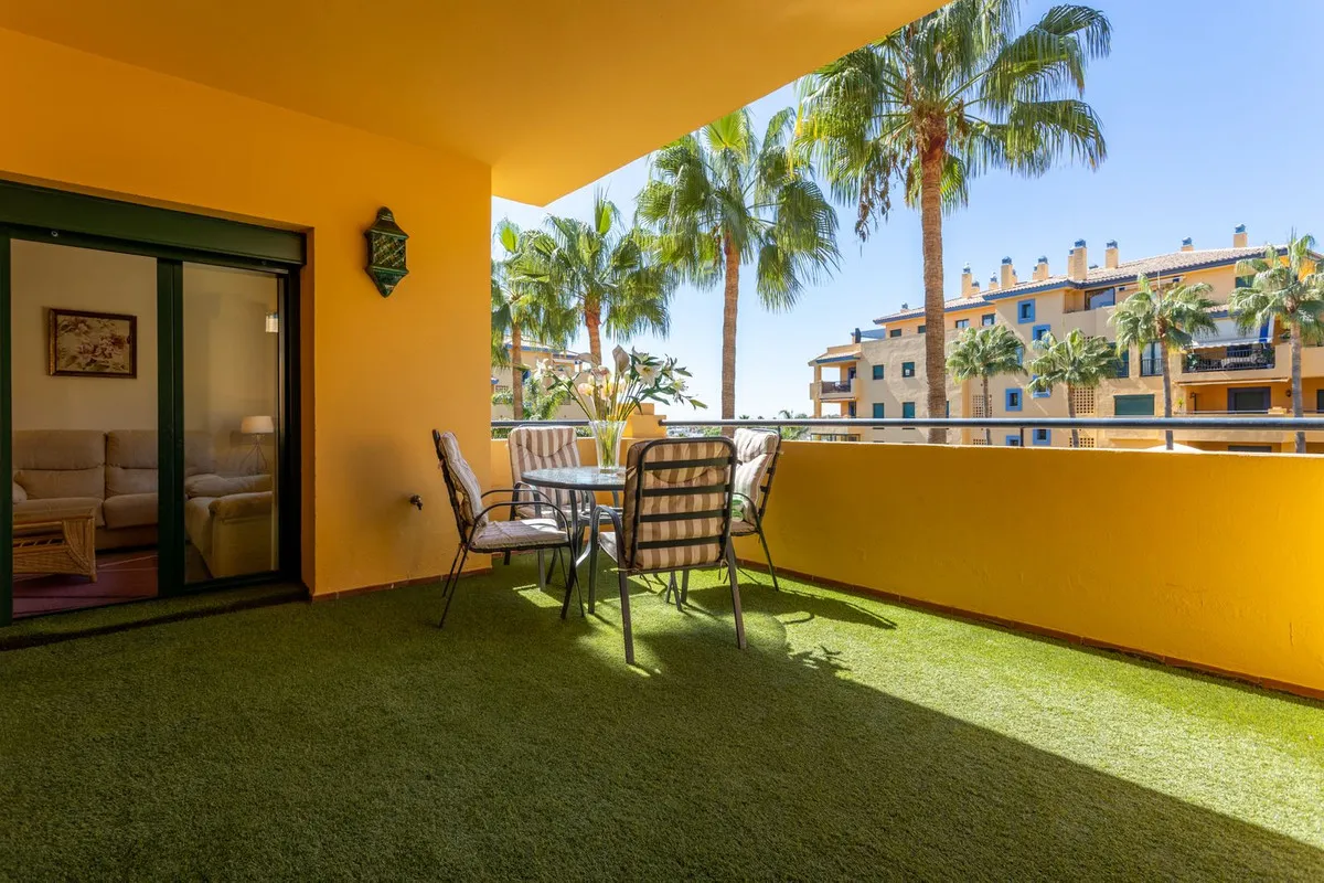 ee32e3c7-cbeb-4c1f-911f-02d041b6210f