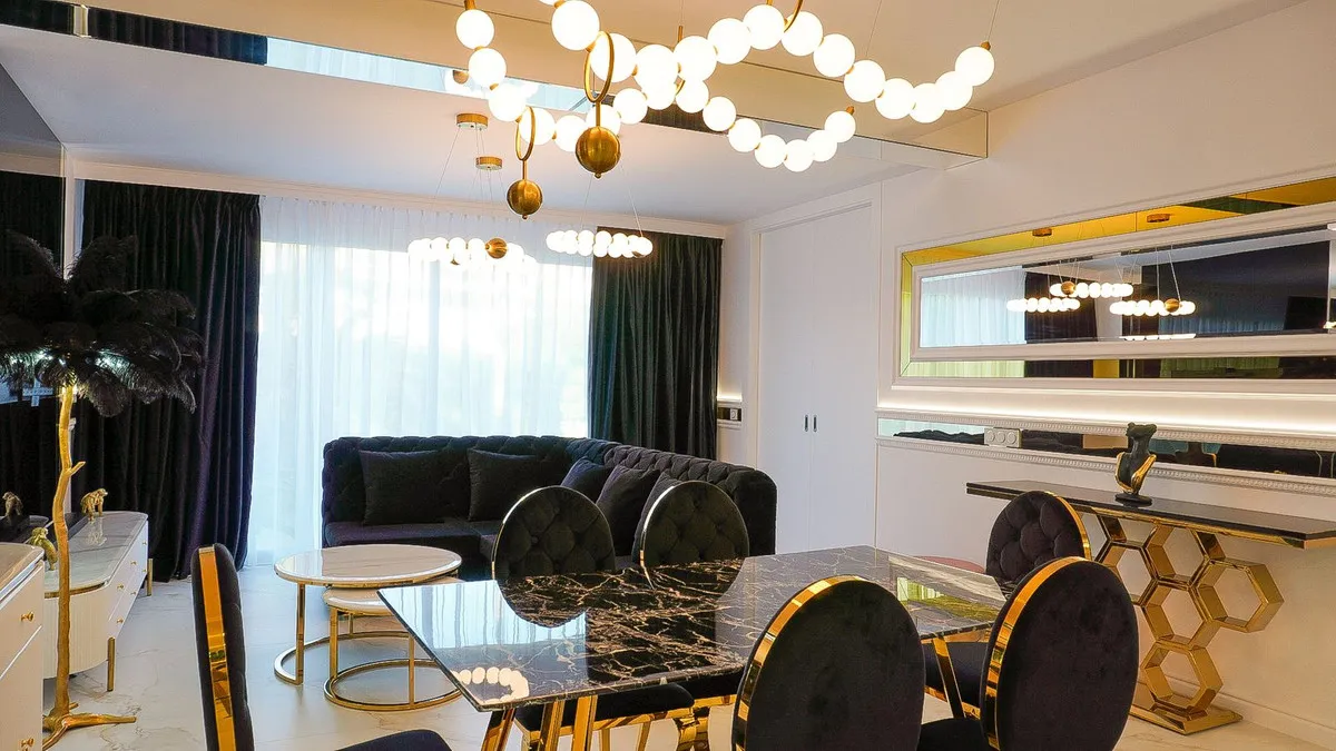 4ccfba79-bf0e-4560-add6-33d403518704