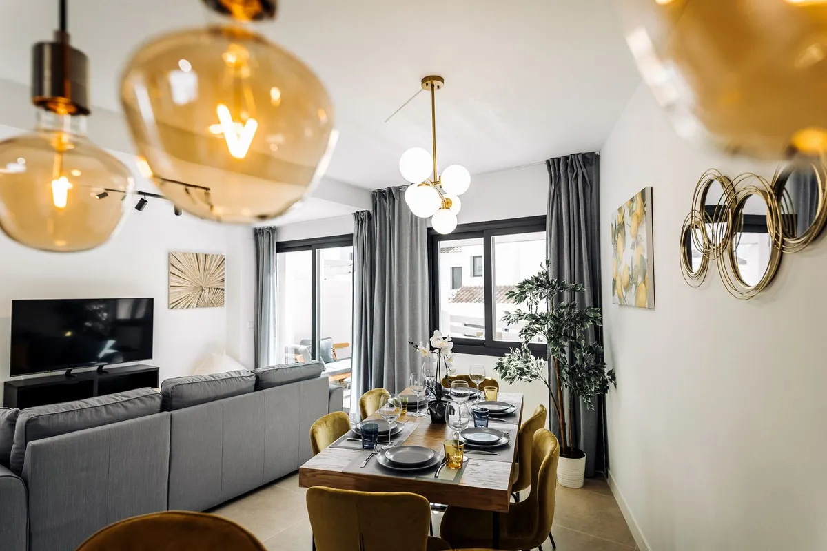 327a4f1b-8295-4224-8ae2-f2c3fd2957ed