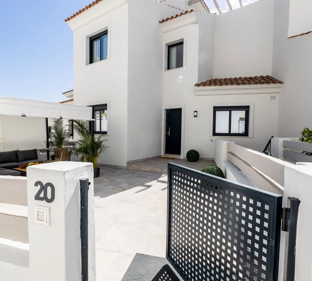 361daa99-2a51-412c-8652-ce4502fed2be