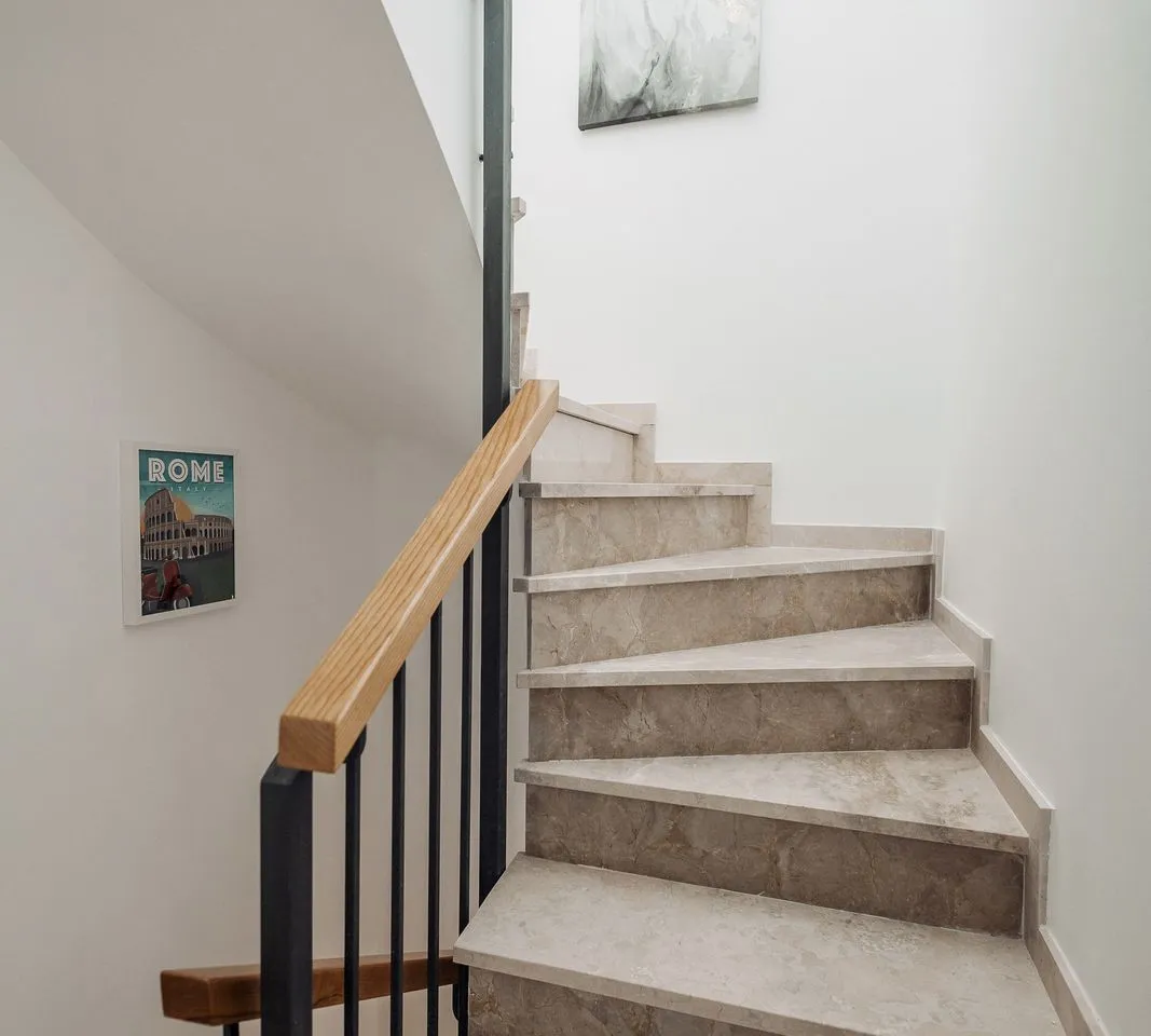 4dbc1638-f667-4896-918b-b9e4a8bae6f1