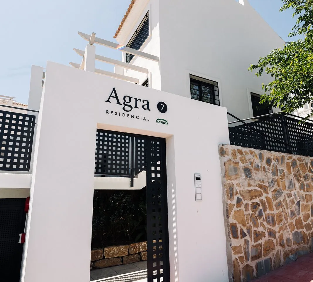 597f0545-f13c-49cf-a028-d18381850ba0