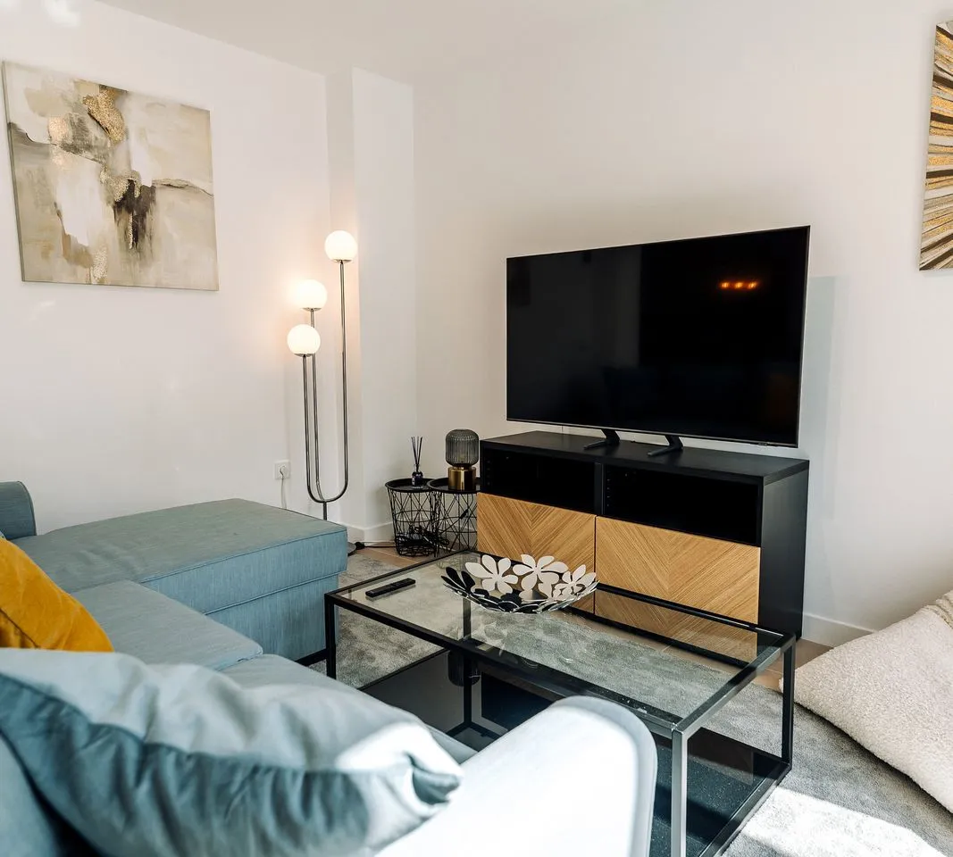 ad944b86-315c-4f61-b499-abd398427021