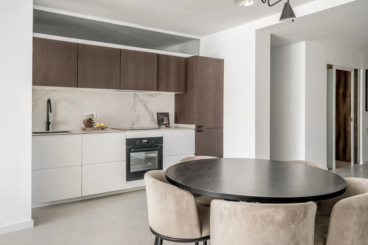 109259d3-e3b5-47c8-b87f-172151b960ae