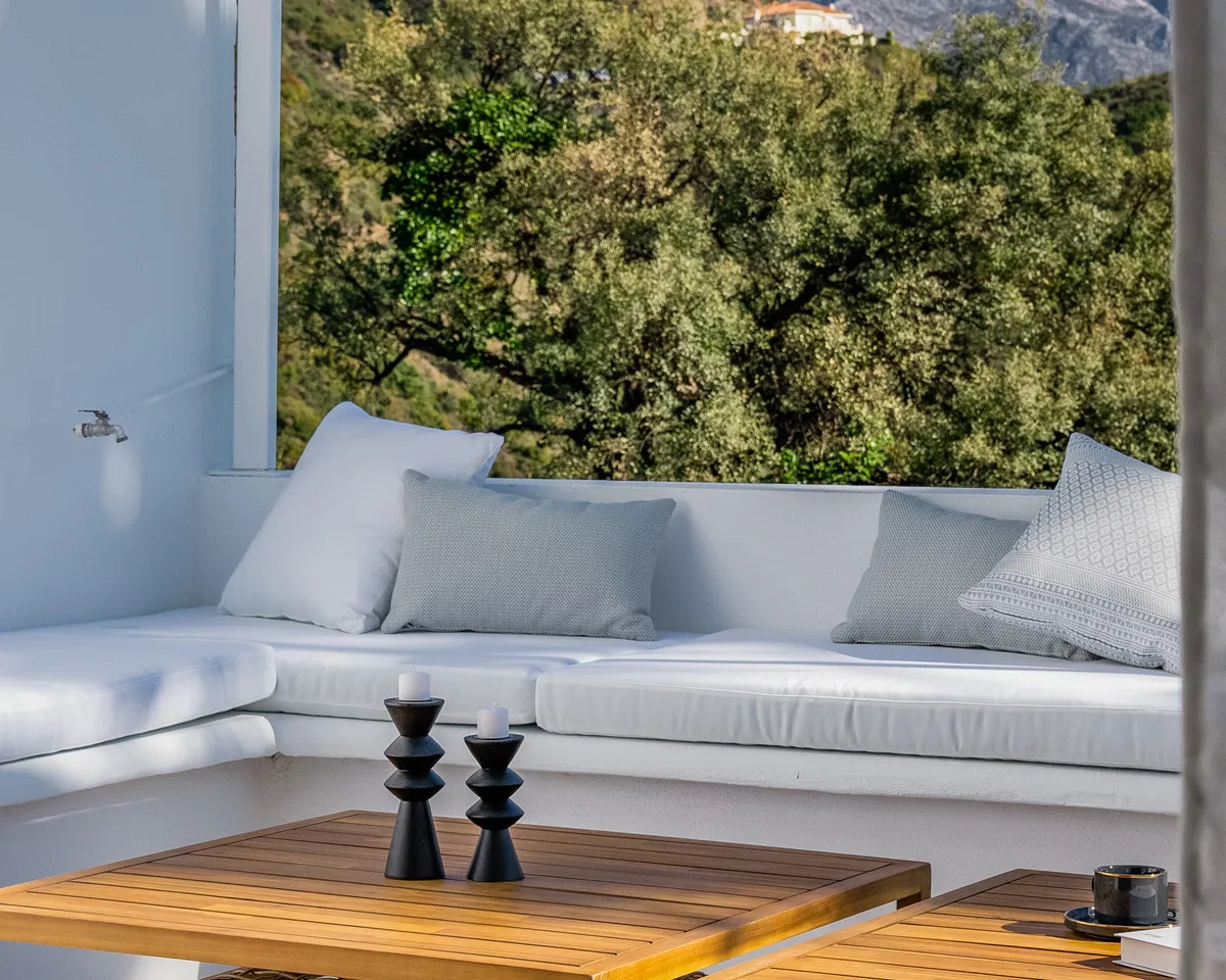 23af6eb6-8536-40e3-a427-a71469203cab