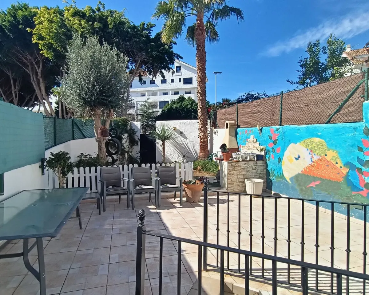 7b7b6ca5-3e17-4120-ad39-aa61b6d8e08f