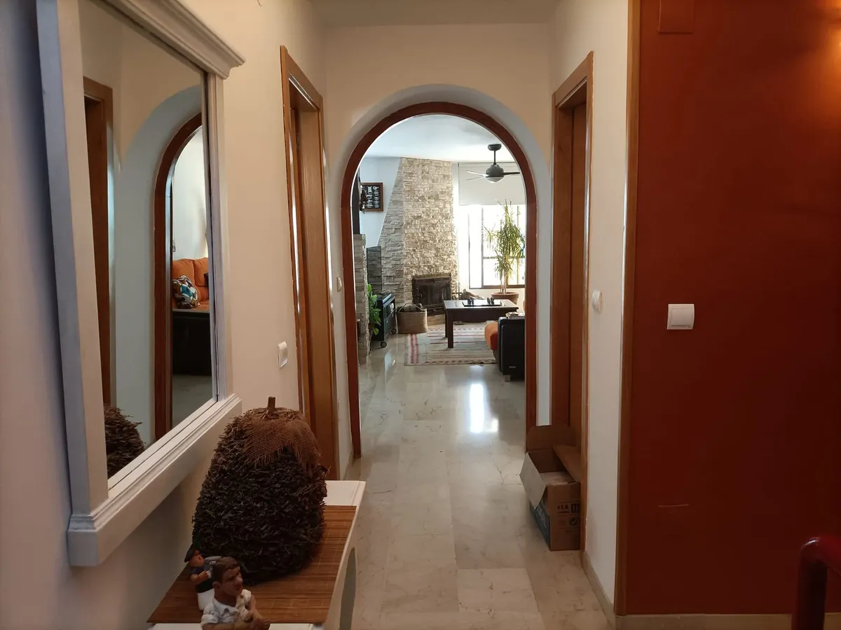 bac248be-58a4-4f76-9fe3-f8b46de81180