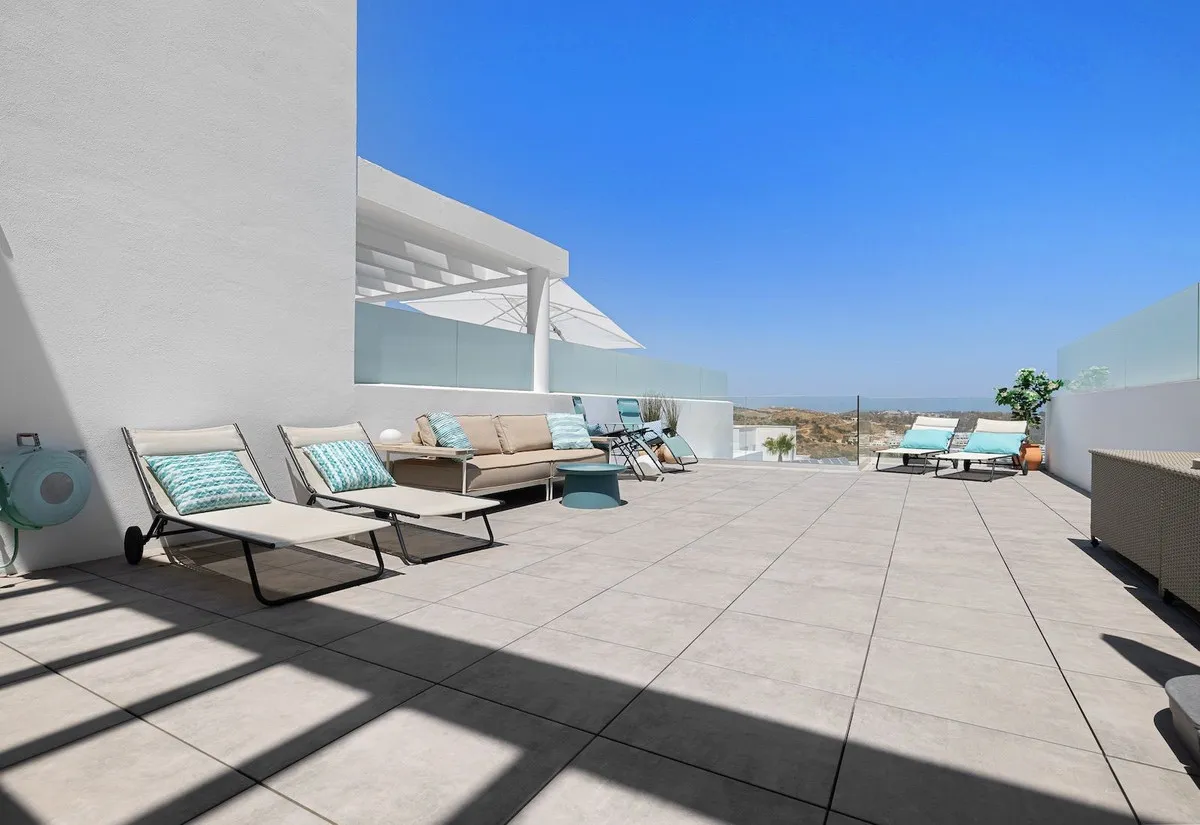 2c14063b-8177-4a0d-bb11-393ddd93cd2b