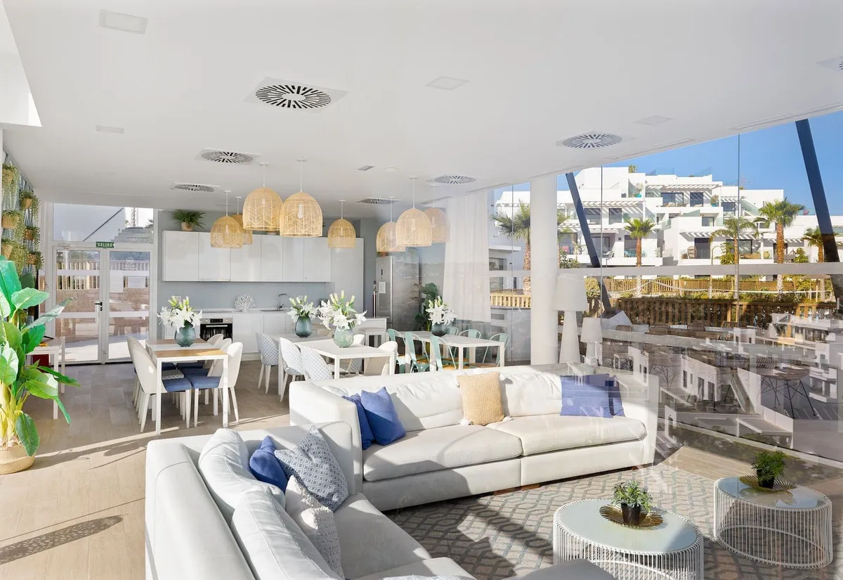 73775f61-77c9-49bb-8199-d49b48df8855