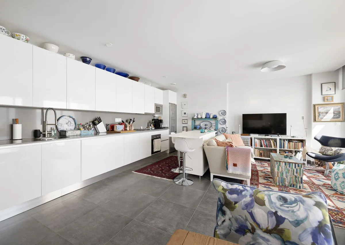 8904a6ee-c3cb-4bfc-b302-5a04d7b988d2