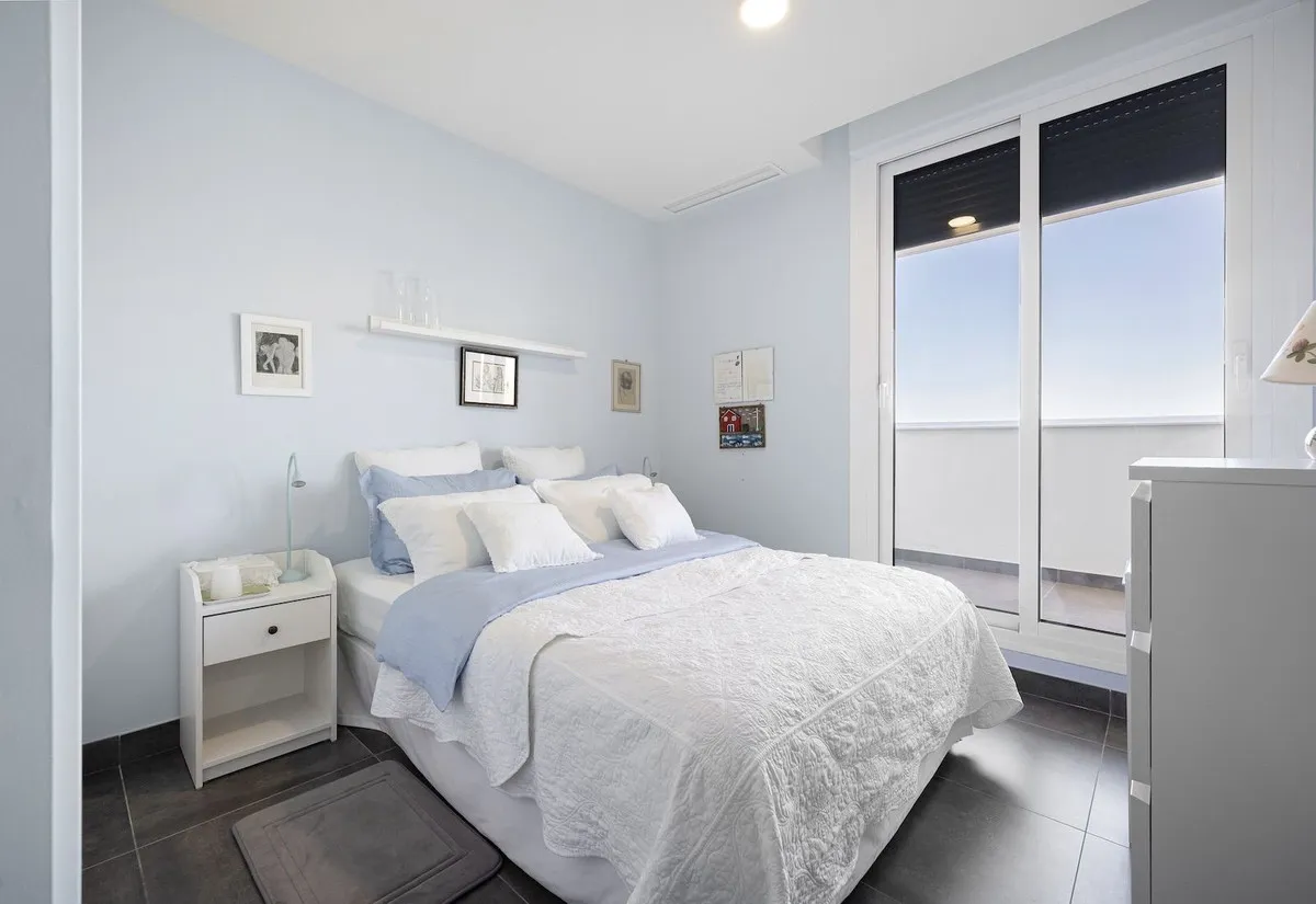 8d80bc10-db27-4e5e-811f-eb2f5f55e2fd