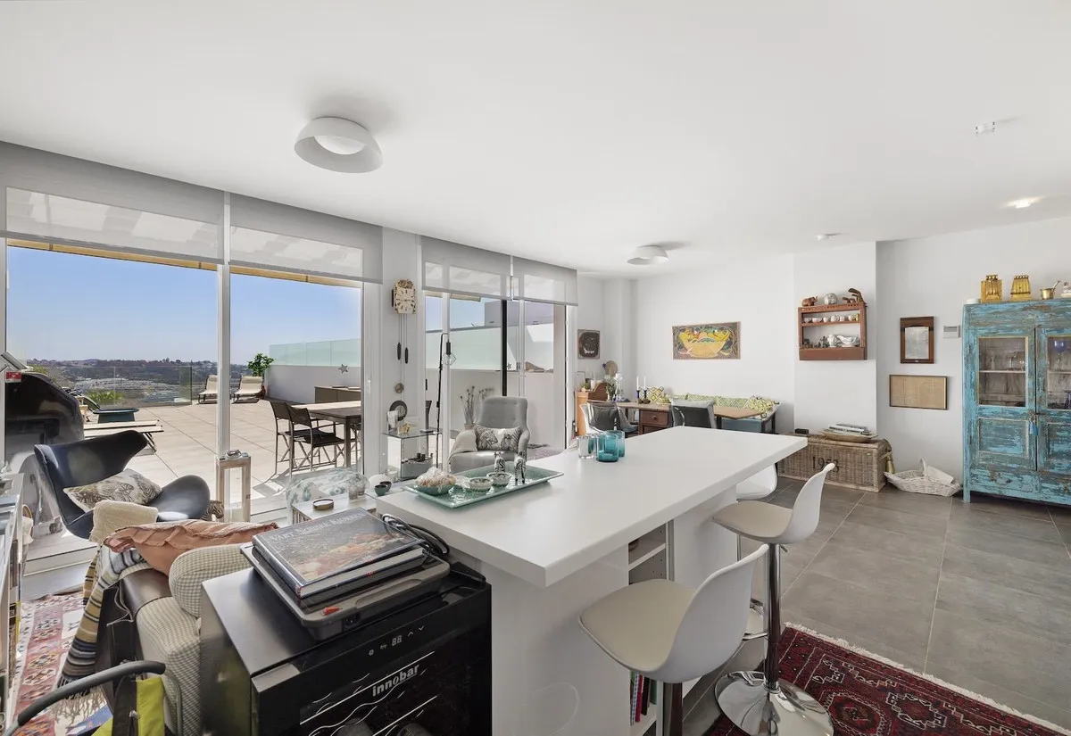 cc775597-85d1-4586-a9b5-f5cdc6ad3f7a