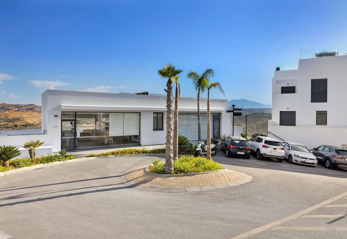 ff0314a9-4371-43c3-821e-0885194ccf41