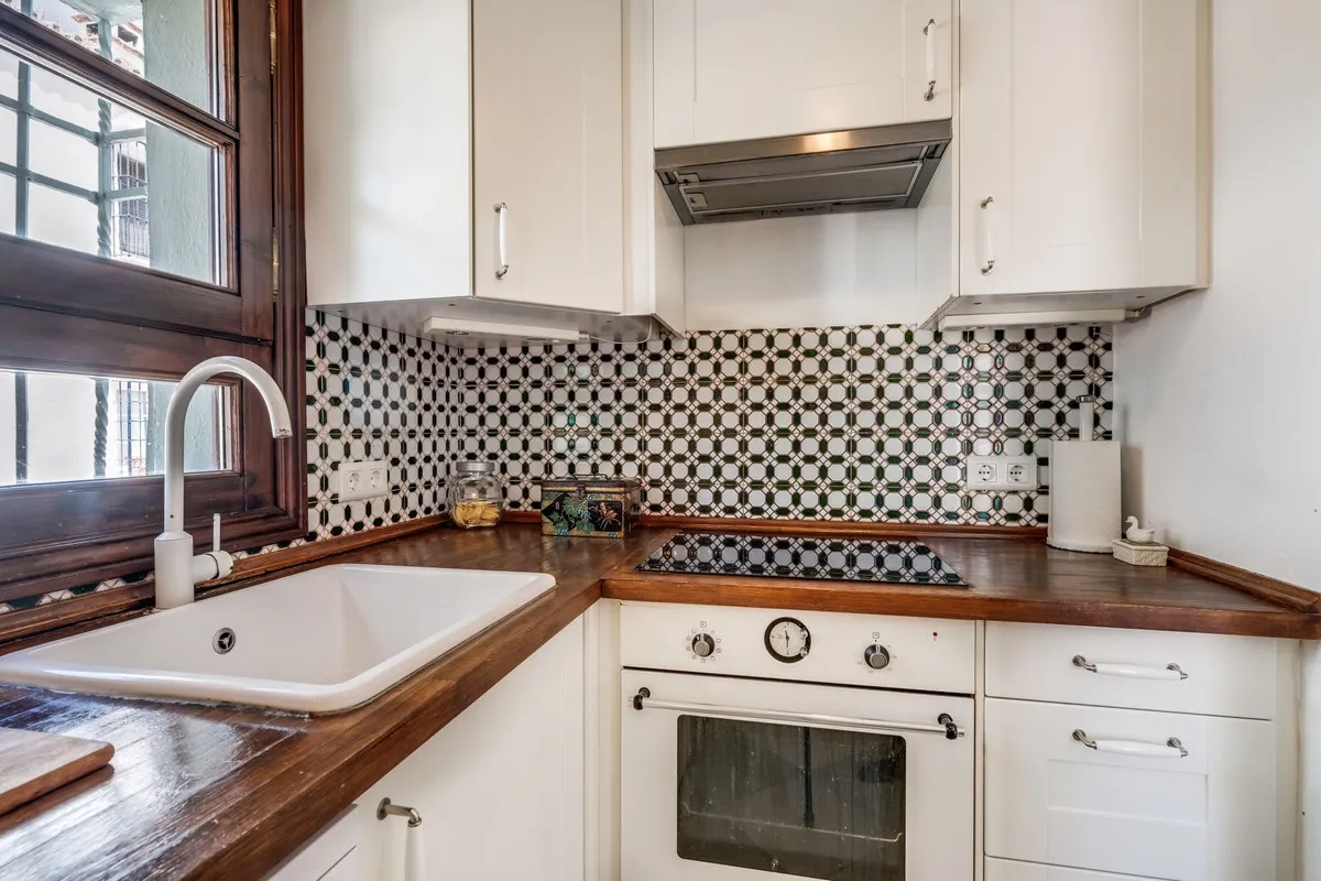 2ae7b53a-4b1f-4faa-9a2c-6f5efea1cfe3