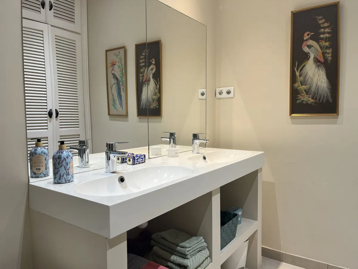 86d255c6-d293-4afa-95da-17cbec1a07e6