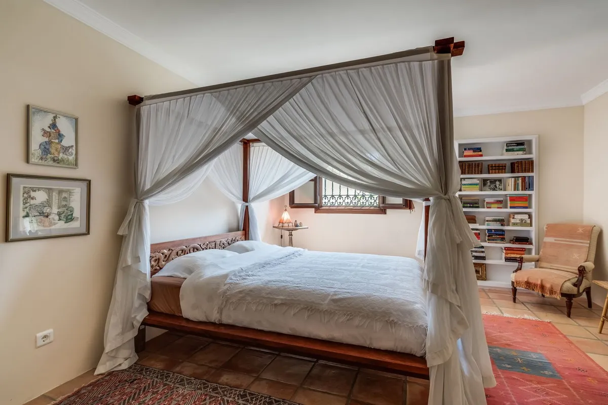 d281e6af-28d2-494a-9899-c893b7eee9a8