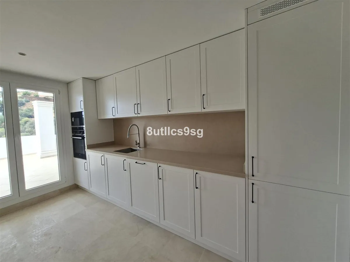 8a2bdc46-043e-4520-8be1-e65dd995cabd