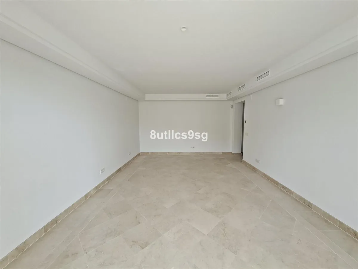 c28bc505-fc26-49ff-8c86-14877e5c56c9